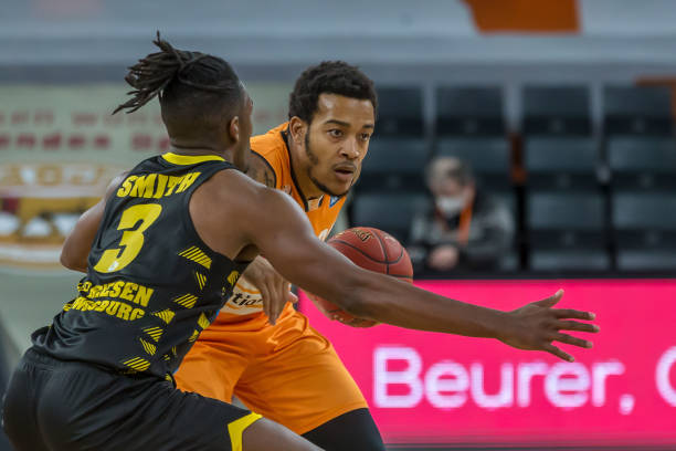 也展现了北 也展现了北