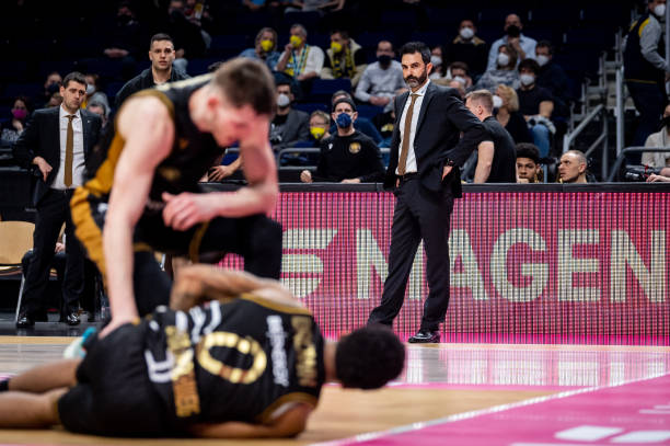 湖人欢迎你 湖人欢迎你