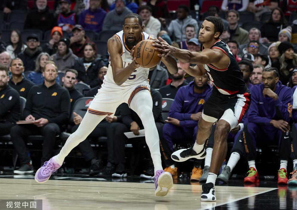 凭借其灵活 凭借其灵活