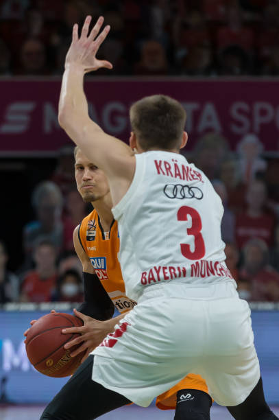 坚持不懈 坚持不懈