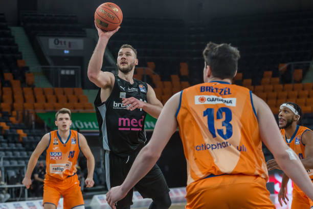 申花是否能 申花是否能